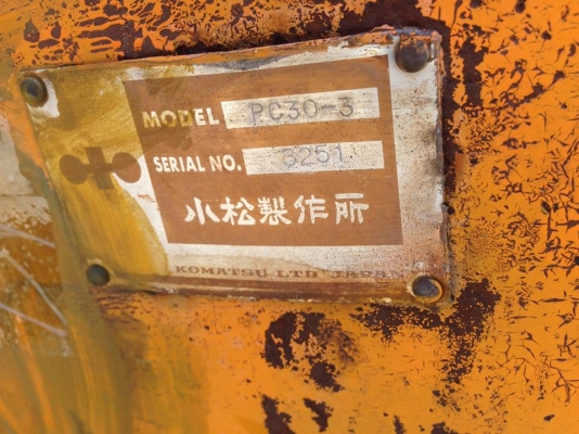 PC30-3 รถเก่าญี่ปุ่นไม่เคยใช้งานในไทย PC30-3 รถเก่าญี่ปุ่นไม่เคยใช้งานในไทย