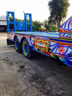ขายเทเลอร์ลากรถเกี่ยวข้าวHino. KTหัวF18เครื่อง195สภาพสวยพร้อมใช้งาน