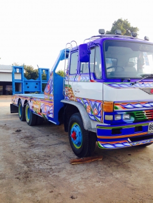 ขายเทเลอร์ลากรถเกี่ยวข้าวHino. KTหัวF18เครื่อง195สภาพสวยพร้อมใช้งาน