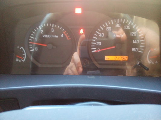 6 ล้อกลาง  *Euro.3*  ISUZU  NMR  130  แรงม้า *คอมมอนเรว*  * ยาว 4.30 ม. *  รถห้างแท้  *  มีเล่มพร้อม  *  วิ่ง 20,000 โลแท้ๆ *