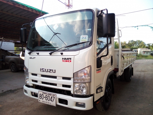 6 ล้อกลาง  *Euro.3*  ISUZU  NMR  130  แรงม้า *คอมมอนเรว*  * ยาว 4.30 ม. *  รถห้างแท้  *  มีเล่มพร้อม  *  วิ่ง 20,000 โลแท้ๆ *