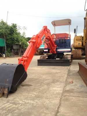 KUBOTA KH030