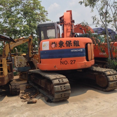 HITACHI EX 135 UR ราคา1,100,000 HITACHI EX 135 UR ราคา1,100,000
