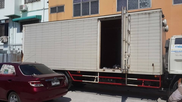 ขายด่วน รถบรรทุก 6 ล้อใหญ่ ISUZU ROCKY 175 แรง สภาพพร้ัอมใช้สุดๆ