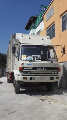 ขายด่วน รถบรรทุก 6 ล้อใหญ่ ISUZU ROCKY 175 แรง สภาพพร้ัอมใช้สุดๆ