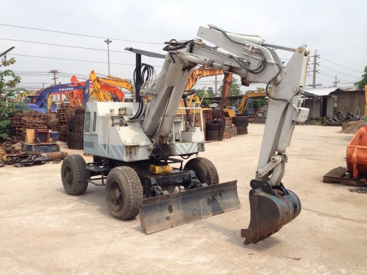 Nissam S&B ล้อยาง กะทัดรัด รถเก่านำเข้าจากญี่ปุ่นราคา 320,000 Nissam S&B ล้อยาง กะทัดรัด รถเก่านำเข้าจากญี่ปุ่นราคา 320,000