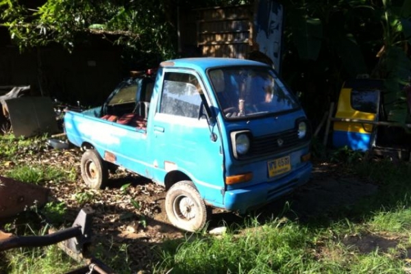 ขายรถกระป้อ วิ่งได้ เอกสารพร้อมโอน มีVDO ฟังเสียงเครื่องได้