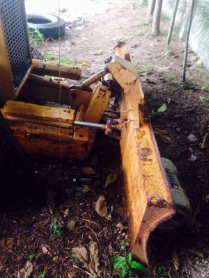 ขายรถแทรกเตอร์KOMATSU D20P-5 สภาพดีพร้อมใช้งาน สนใจโทร 081-970-1072