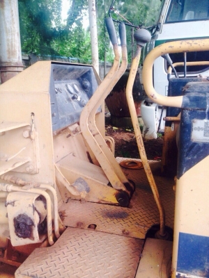 ขายรถแทรกเตอร์KOMATSU D20P-5 สภาพดีพร้อมใช้งาน สนใจโทร 081-970-1072