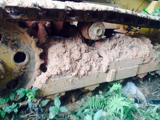 ขายรถแทรกเตอร์KOMATSU D20P-5 สภาพดีพร้อมใช้งาน สนใจโทร 081-970-1072