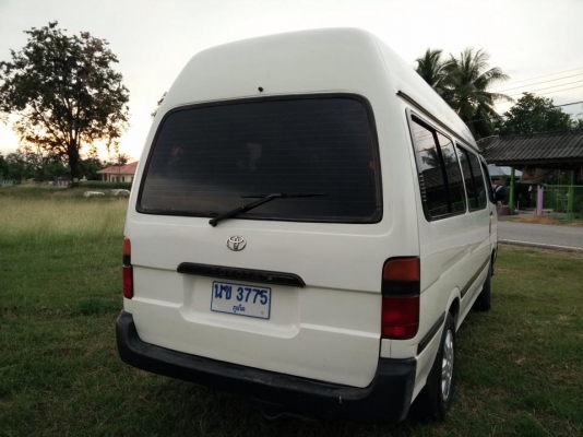 รถตู้จรวดตาเพชร ปี2001