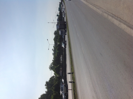 ตึกแถว4 ชั้นครึ่ง 2 คูหา ติดถนนบรมราชชนนี