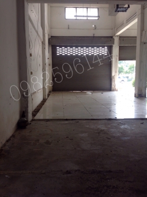 ตึกแถว4 ชั้นครึ่ง 2 คูหา ติดถนนบรมราชชนนี