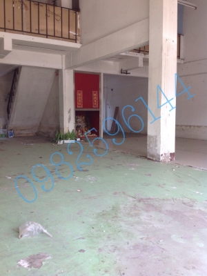 ตึกแถว4 ชั้นครึ่ง 2 คูหา ติดถนนบรมราชชนนี