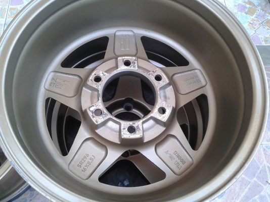 ปล่อยของครับ ล้อลาย เบรดเล่ 16x8.5 off - 25 สีน้ำตาล สภาพ 85\% ปล่อยของครับ ล้อลาย เบรดเล่ 16x8.5 off - 25 สีน้ำตาล สภาพ 85\%