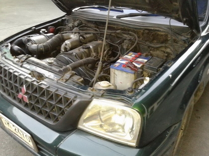 ขาย รถกระบะ MITSUBISHI GRANDIS 4 ประตู ปี 2546