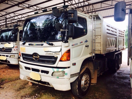 ขายรถ10ดั้มพ์ HINO FM2PNPD เครื่อง 320 แรงม้า รถสวยเดิม สนใจโทร 081-970-1072
