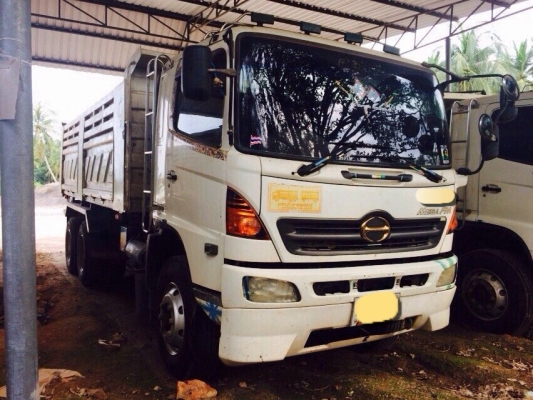 ขายรถ10ดั้มพ์ HINO FM2PNPD เครื่อง 320 แรงม้า รถสวยเดิม สนใจโทร 081-970-1072 ขายรถ10ดั้มพ์ HINO FM2PNPD เครื่อง 320 แรงม้า รถสวยเดิม สนใจโทร 081-970-1072