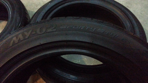 ยาง Bridgestone MY-02 Sport Style 195-50R15 ยาง Bridgestone MY-02 Sport Style 195-50R15