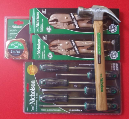 NICHOLSON ฆ้อนด้ามไม้ คีมล๊อค ตลับเมตร ไขควงชุด ถูกมากๆ