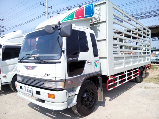 6 ล้อใหญ่ HINO *สิงห์ไฮเทค* FF3H 195 แรงม้า *ยาว 7.20 ม.* รถสวยจริง+สภาพพร้อมใช้งาน * รถห้างแท้ * มีเล่มพร้อม * 6 ล้อใหญ่ HINO *สิงห์ไฮเทค* FF3H 195 แรงม้า *ยาว 7.20 ม.* รถสวยจริง+สภาพพร้อมใช้งาน * รถห้างแท้ * มีเล่มพร้อม *