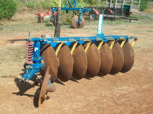 ขายผาน 7 tt ของฟอร์ด ขายผาน 7 tt ของฟอร์ด