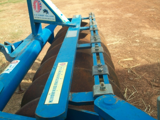 ขายผาน 7 tt ของฟอร์ด ขายผาน 7 tt ของฟอร์ด