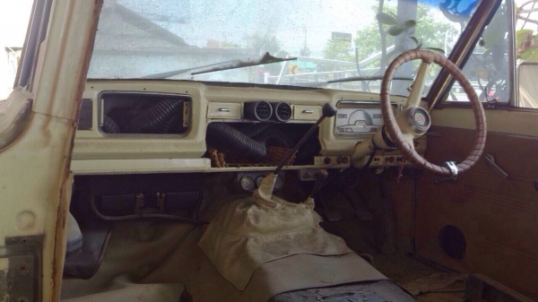 ขาย jeep wrangler 4 WD ยกสูง ขับเคลื่อน4ล้อ