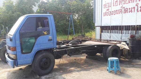 ขายด่วนหกล้อ 85เเรง