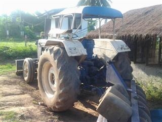 ต้องการขายรถไถ