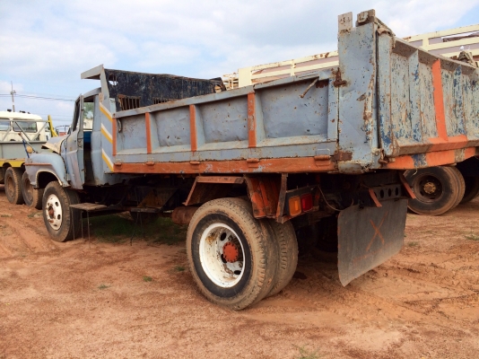 ขายด่วน  รถดั้มพ์ หกล้อหัวยาว   เครื่อง 6BD1  สภาพพร้อมใช้งาน  ไม่มีเล่มทะเบียน