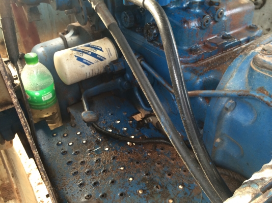 รถไถFORD 6600 สภาพเดิมสวยใช้ได้ แรงดี เครื่องดี..รถแห้ง ยางไม่ค่อยสวย..