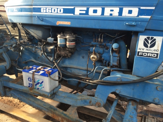 รถไถFORD 6600 สภาพเดิมสวยใช้ได้ แรงดี เครื่องดี..รถแห้ง ยางไม่ค่อยสวย..