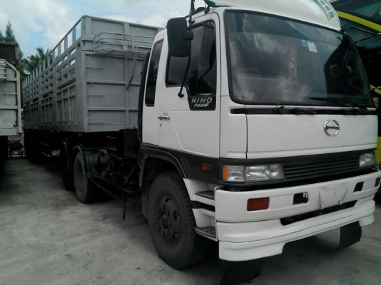 รถฮีโน่ 10 ล้อ หัวลาก FM3M  240 แรงม้า. ปี 40  ( ขายแม่ , ลูก )  สนใจติดต่อ 081 - 6079515