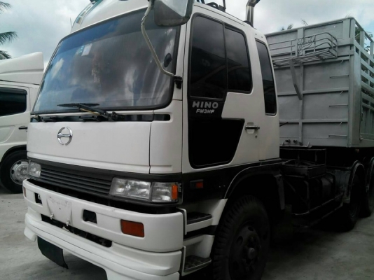 รถฮีโน่ 10 ล้อ หัวลาก FM3M  240 แรงม้า. ปี 40  ( ขายแม่ , ลูก )  สนใจติดต่อ 081 - 6079515