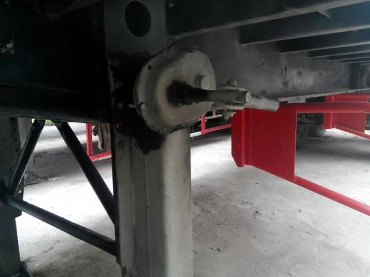 รถฮีโน่ 10 ล้อ หัวลาก FM3M  240 แรงม้า. ปี 40  ( ขายแม่ , ลูก )  สนใจติดต่อ 081 - 6079515