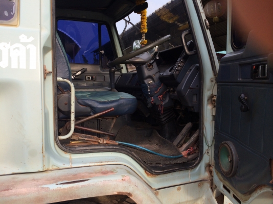 6ล้อดั้ม195แรงFTR32F รถห้างแท้ เดิมๆ เครื่อง คัสซี สวย หัวเดิมบาง.. 6ล้อดั้ม195แรงFTR32F รถห้างแท้ เดิมๆ เครื่อง คัสซี สวย หัวเดิมบาง..