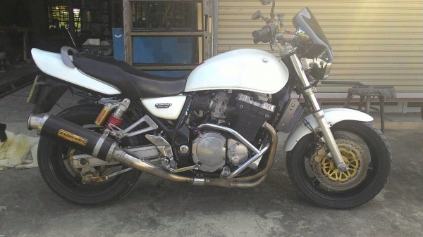 ธารนนทบุรี//ขาย suzuki innazuma 1200 ปี98-99 สวยๆแรงๆ