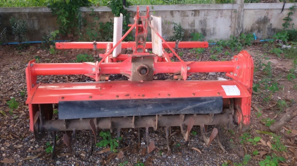 ขายโรตาลี่ เก่านอก สภาพ 80\% กว้าง 140 ซ.ม. ราคา 20,000 บาท