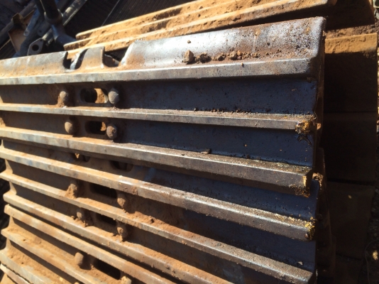 ขายด่วน โซ่แผ่น 80 ถอดลงมาจาก kobelco mark 2