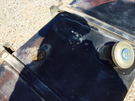 ขายถังน้ำมัน300ลิตรสภาพดีมากใช้น้อย