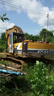 แมคโครพร้อมเทเลอร์ แมคโครพร้อมเทเลอร์