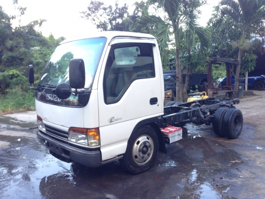 ขายรถบรรทุกอีซูซุเชียงกง เครื่อง130 แรง เก่านอกยังไม่ใช้งานในไทย ใบอินวอยสวยทั้งคันขับเหมือนรถใหม่ ท้าพิสูทธิ์มาลองขับได้ครับ ขาย 220000 บาท