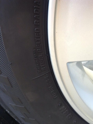 ล้อแม็ก พรีรันเนอร์ vigo champ ขอบ 16 พร้อมยาง ปี13