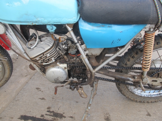 ขายรถวิบาก DT100 ไม่มีเล่มทะเบียน ขายรถวิบาก DT100 ไม่มีเล่มทะเบียน