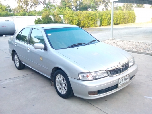 นิสสันซันนี้ ปี99 แก๊สlpg หัวฉีด ระบบไฟฟ้า เกียร์a/t