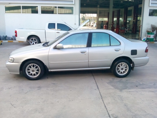 นิสสันซันนี้ ปี99 แก๊สlpg หัวฉีด ระบบไฟฟ้า เกียร์a/t