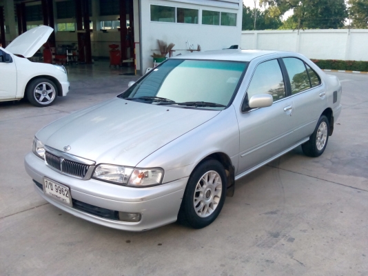 นิสสันซันนี้ ปี99 แก๊สlpg หัวฉีด ระบบไฟฟ้า เกียร์a/t