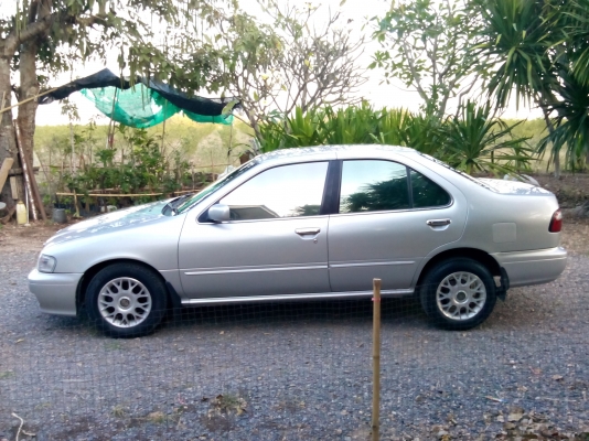 นิสสันซันนี้ ปี99 แก๊สlpg หัวฉีด ระบบไฟฟ้า เกียร์a/t