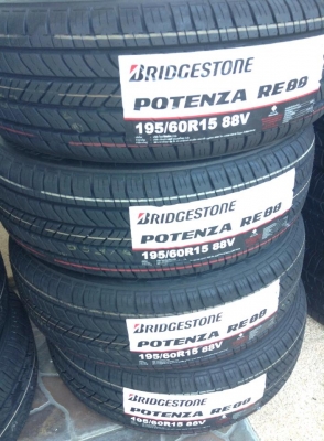 ยาง ใหม่ Bridgestone potenza 195-60-15 เส้นละ 2,500